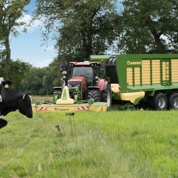 Dva nové modely čelních žacích strojů Krone – EasyCut F 400 Fold a EasyCut F 400 CR